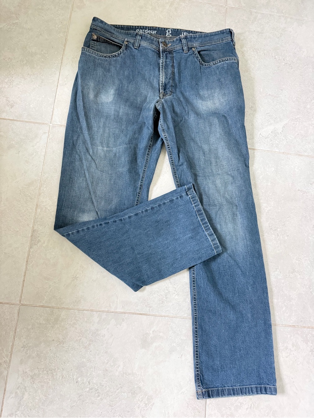 Gadeur of Germany 38x32 Blue Straight-Leg Men's Jeans pants